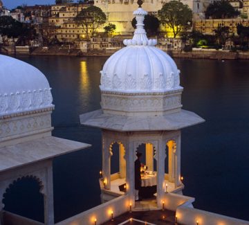Taj Lake Palace Udaipur - Terraza Mewar